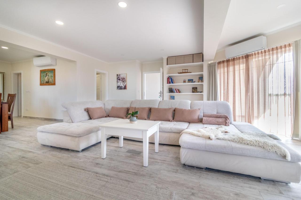Apartments Vintage Banjol ภายนอก รูปภาพ